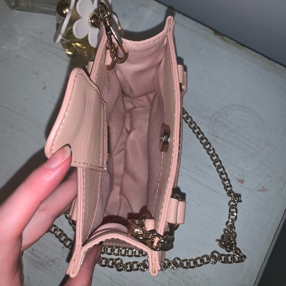 Pink Guess Mini Crossbody Purse - Picture 9 of 14